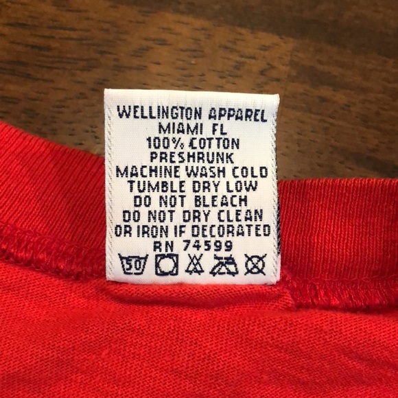 Vintage MICKEY MOUSE T SHIRT MENS RED WALT DISNEY DISNEYLAND MADE IN USA Large L - Picture 4 of 7